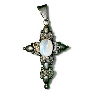 Elegant huge .925 Silver Cross with mother of pearl Pendant